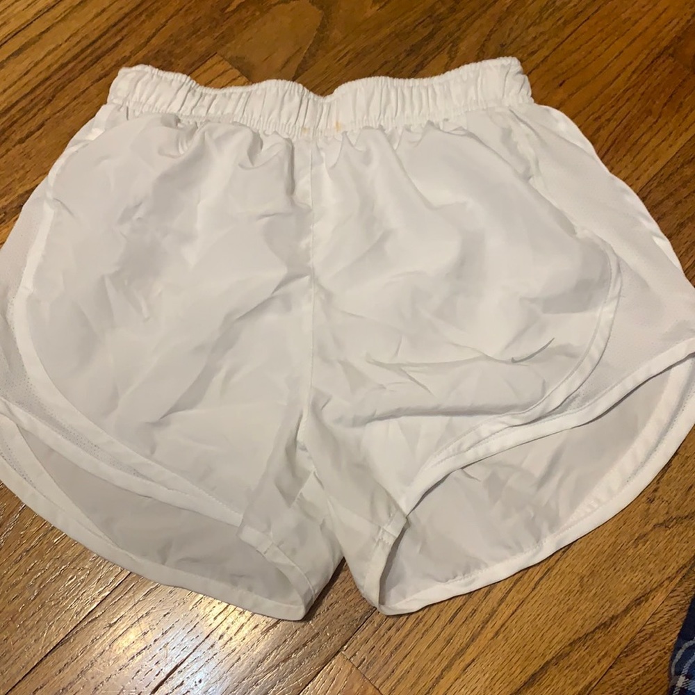 white nike dri fit shorts